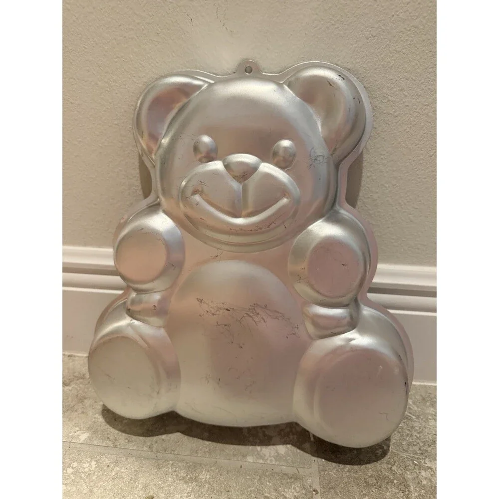 Vintage 1982 Wilton Teddy Bear Cake Pan 502-3754 Full Body Aluminum Mold